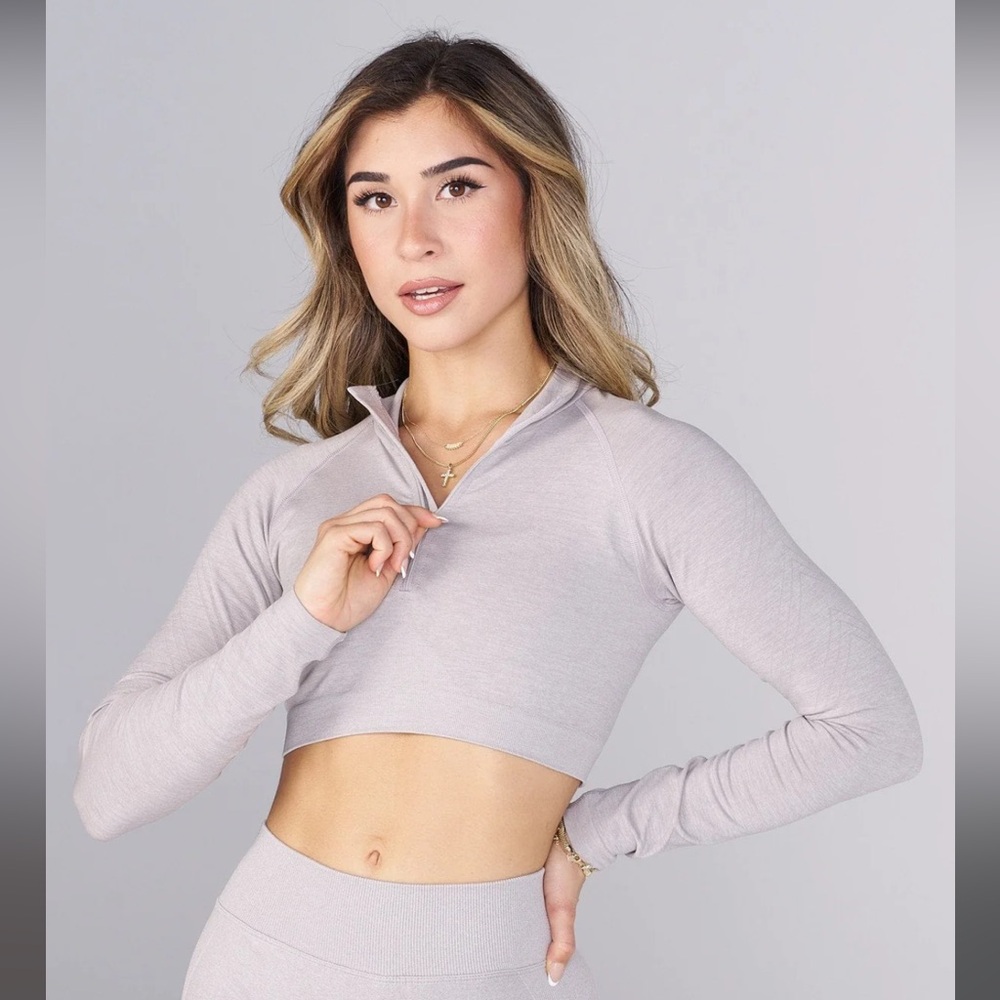 YoungLA Core Hourglass Quarter Zip